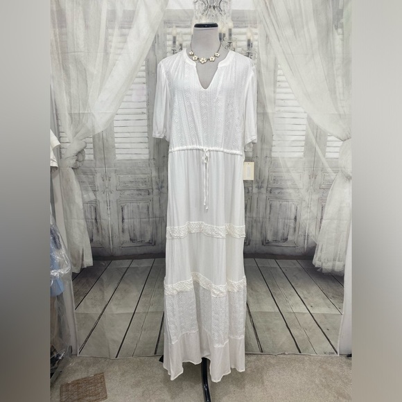 Nurture Westbound Size 2X White V-Neck Tiered Maxi Dress Short Sleeve Drawstring - Picture 1 of 14